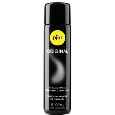 Pjur 30% más densa que el Pjur Original. Duración mucho más larga que un lubricante normal, dejando la piel sedosa. Gel 100 ml