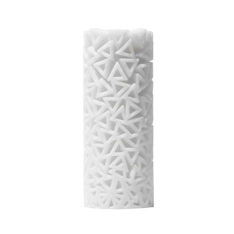 Tenga Su interior alberga todo tipo de formas triangulares que estimularán cada centímetro que introduzcas. 3D Pile