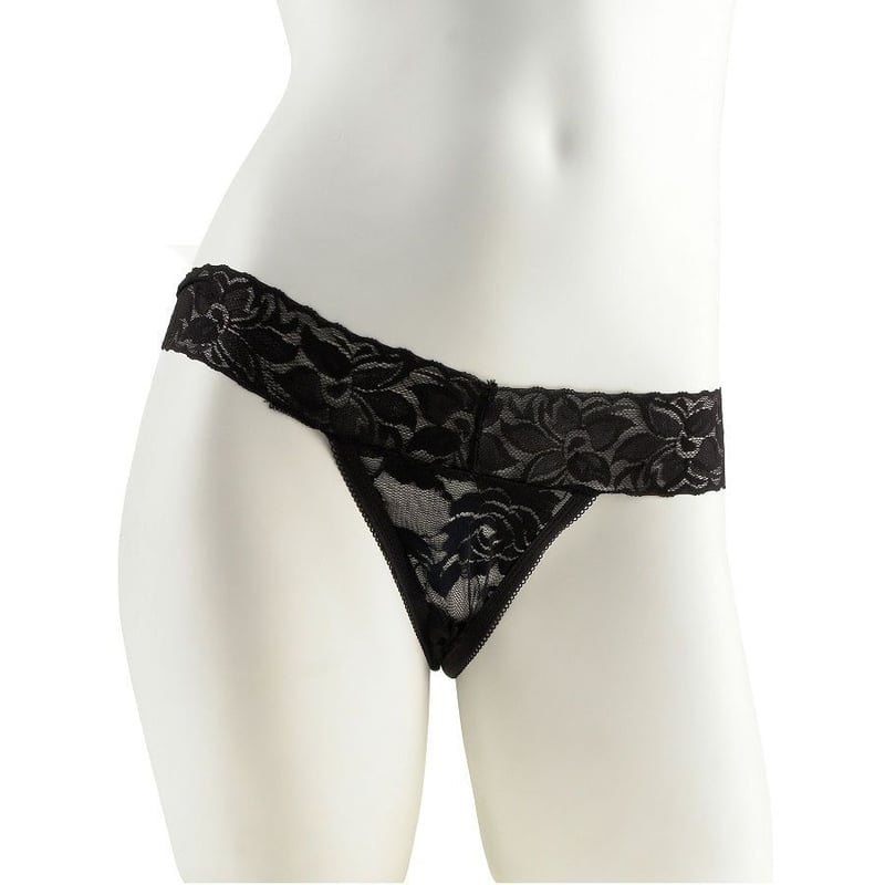 Tanga con un diseño elegante además de incorporar bala vibradora para dar morbo.