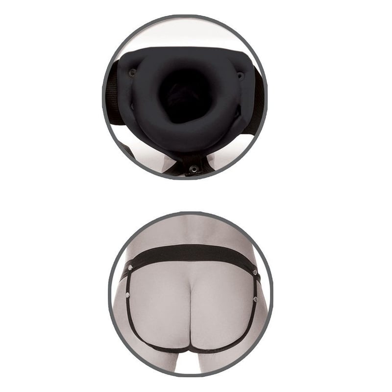 Arnés de 14 cm de longitud y con hueco para ser utilizado por hombres.