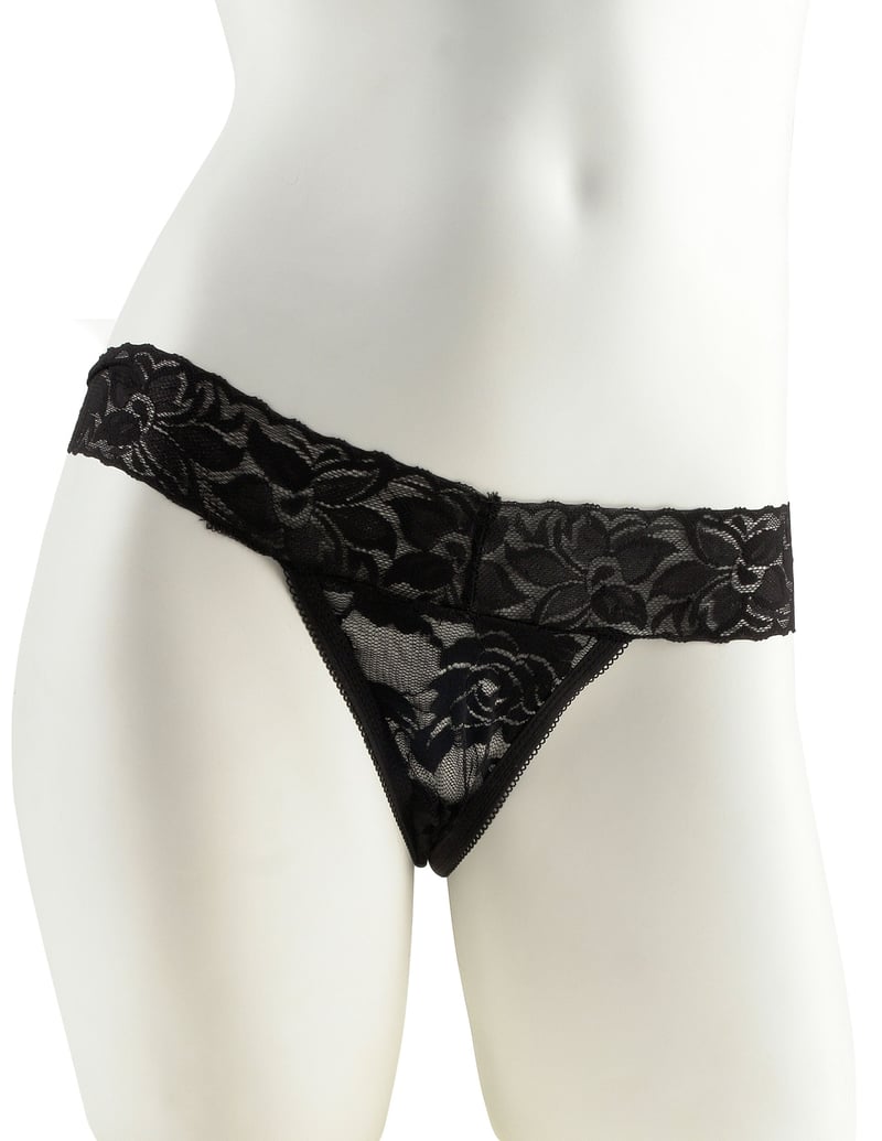 Pipedream Tanga de encaje con bolsillo para bala y control remoto. Para momentos divertidos. Braga Vibradora Control Remoto