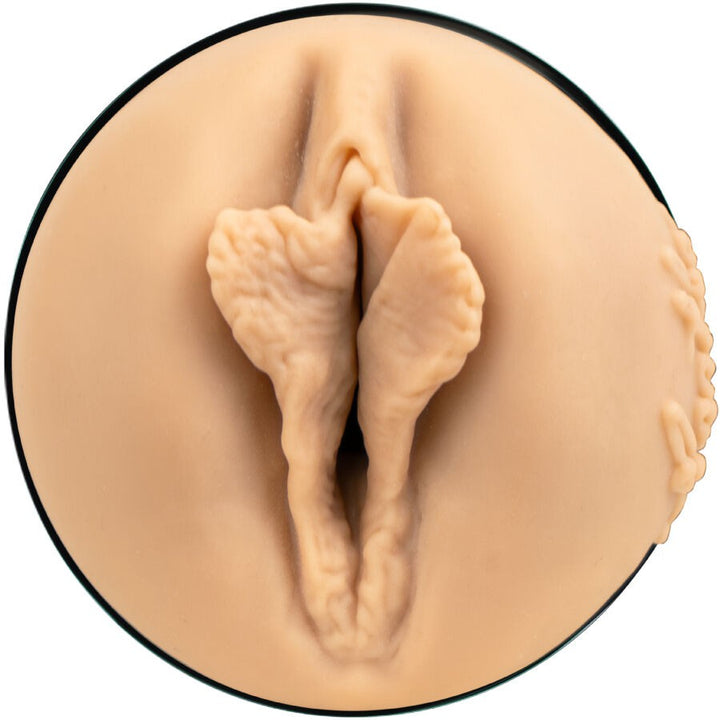 Feel Agatha Vega Stroker - Kiiroo - Masturbadores masculinos (3)