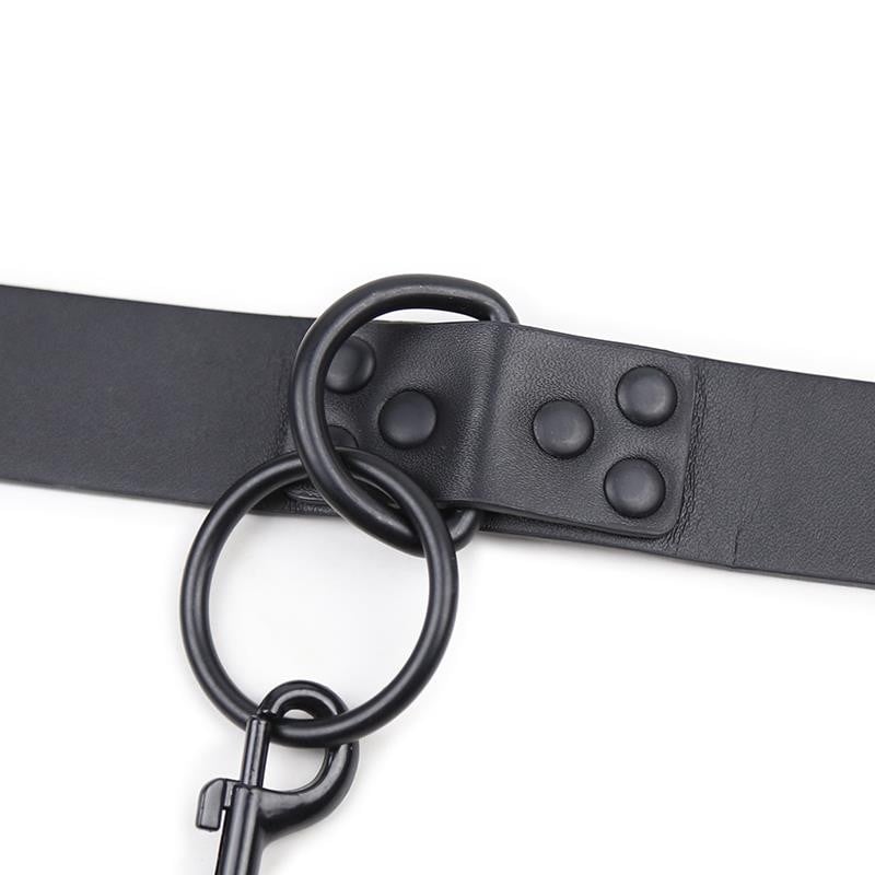 Collar con Correa Negro Fetish 3