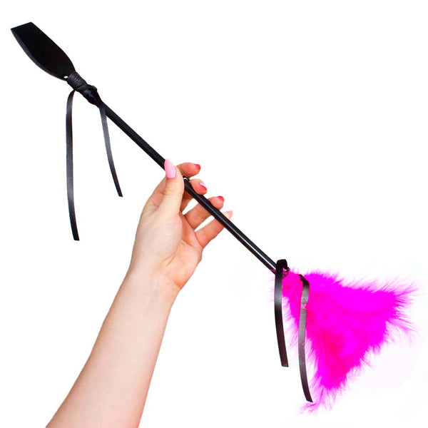 Fusta pluma negra y fucsia - Secret Play - Fustas y látigos
