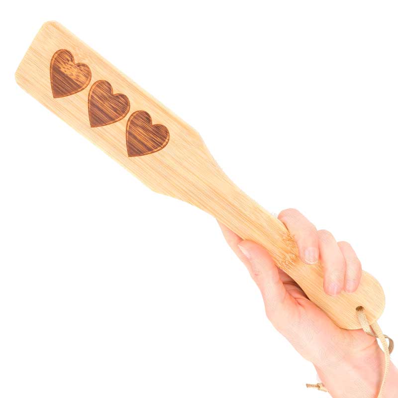 Pala BDSM de Bambú Corazón - Kink - Fustas y látigos